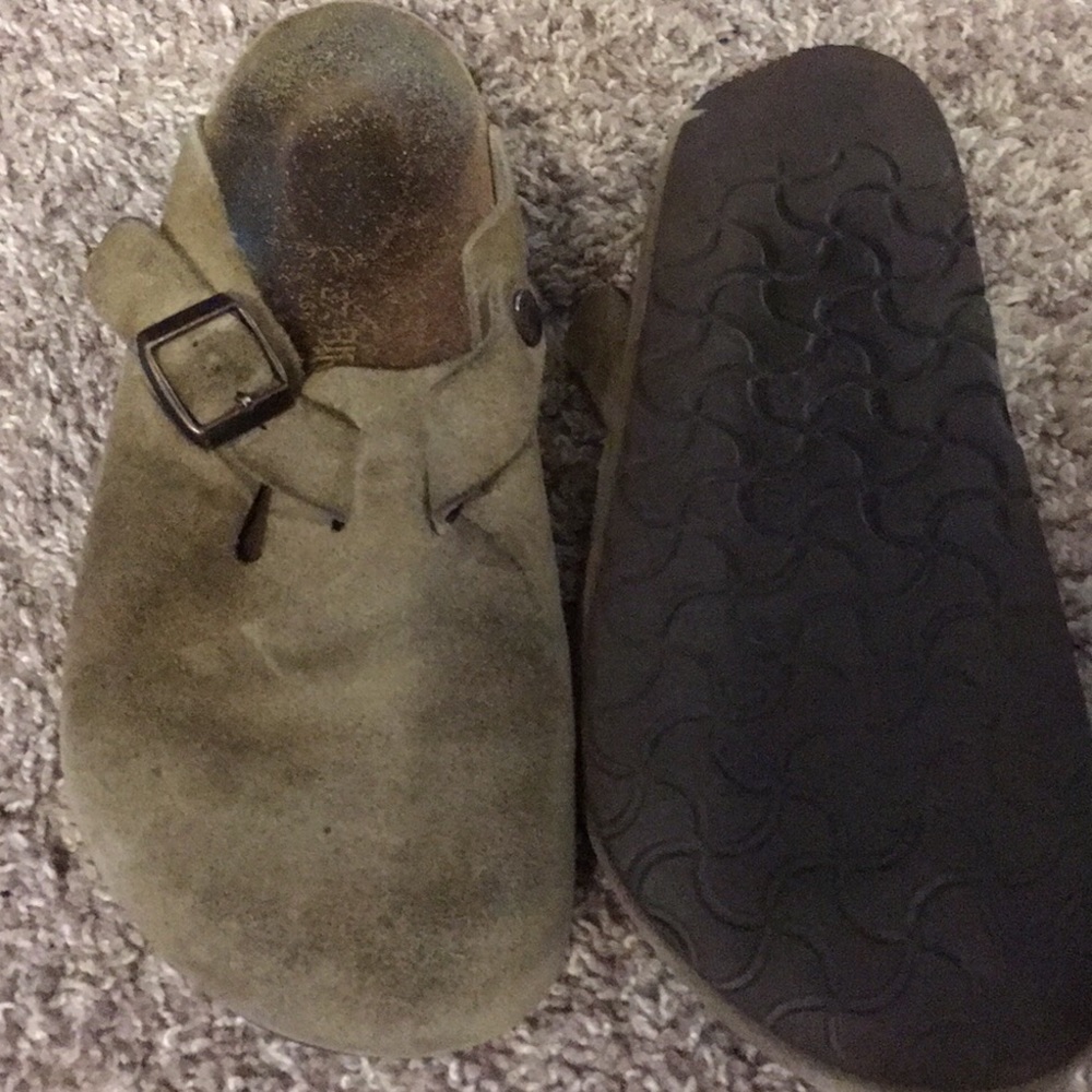 Birkenstocks Closed toe Sz 37